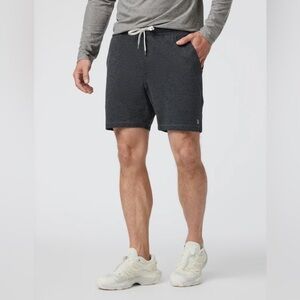 Vuori Men’s Ponto Performance Short 7", size XL